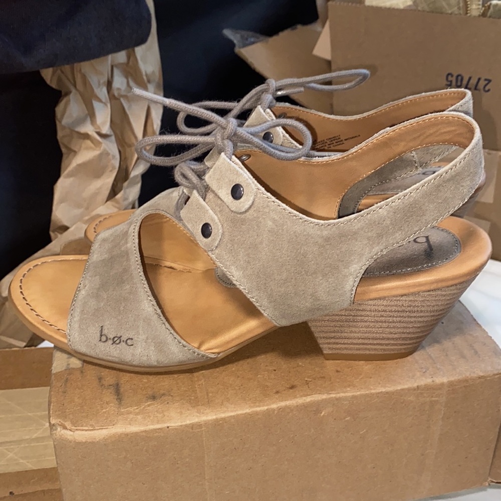 B.O.C Cutout heel sandals size 9 - Picture 4 of 8